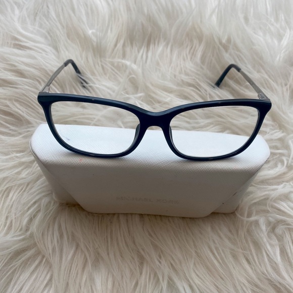 Michael Kors Viviana II Glasses Frame - Picture 3 of 10